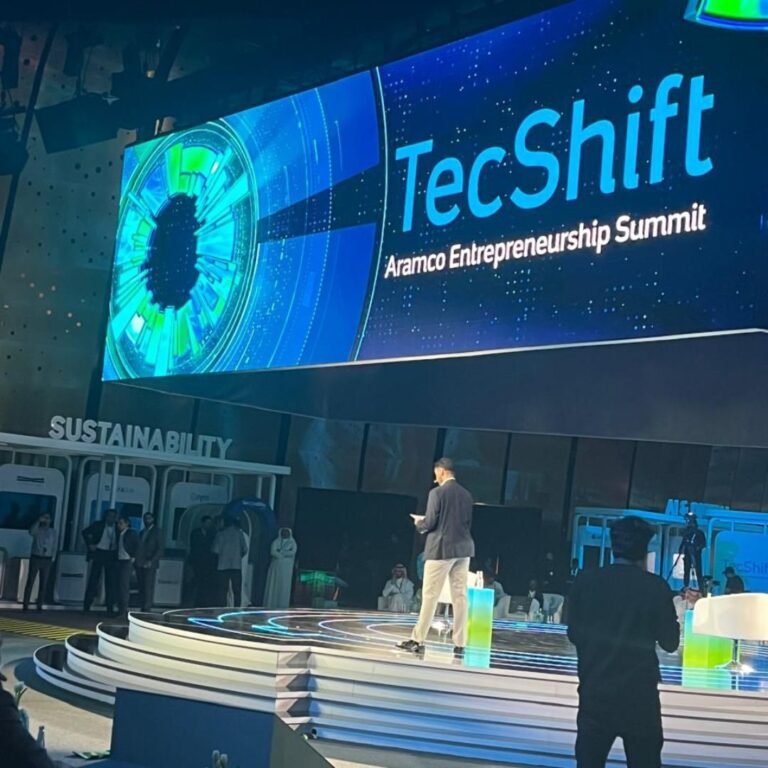 SARsatX تشارك في قمة TecShift لريادة الأعمال: تمكين الابتكار وصياغة المستقبل